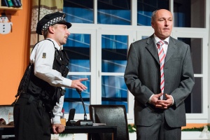 Theatergruppe Augustin "Und das am Hochzeitsmorgen"