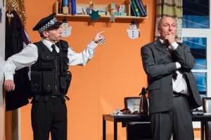 Theatergruppe Augustin "Und das am Hochzeitsmorgen"